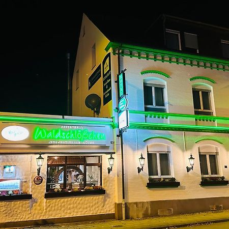 Hotel Waldschloesschen มึลไฮม์ อันแดร์ รัวร์ ภายนอก รูปภาพ