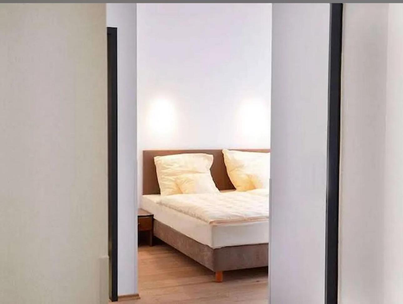 Hotel Waldschloesschen มึลไฮม์ อันแดร์ รัวร์ ภายนอก รูปภาพ