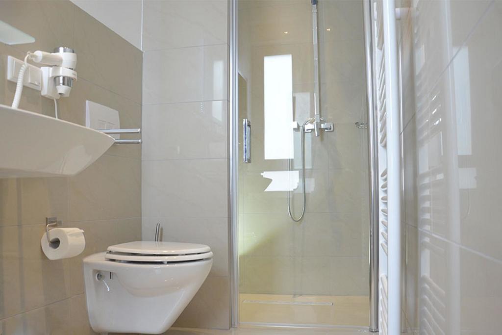 Hotel Waldschloesschen มึลไฮม์ อันแดร์ รัวร์ ห้อง รูปภาพ