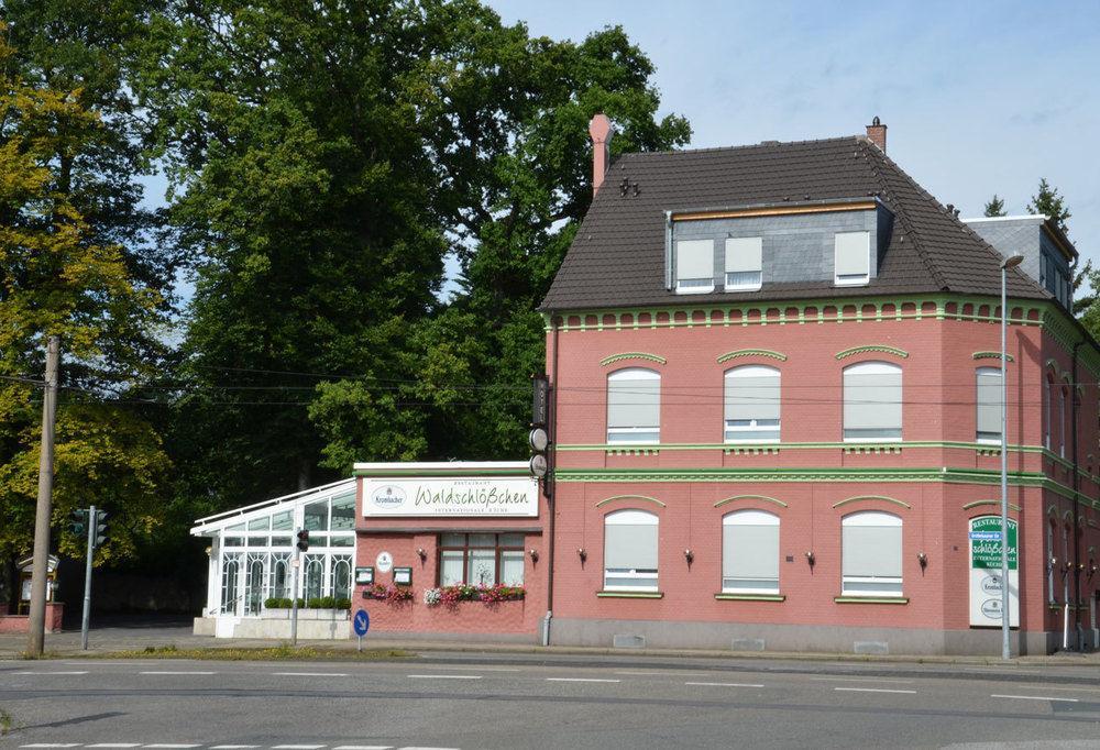 Hotel Waldschloesschen มึลไฮม์ อันแดร์ รัวร์ ภายนอก รูปภาพ
